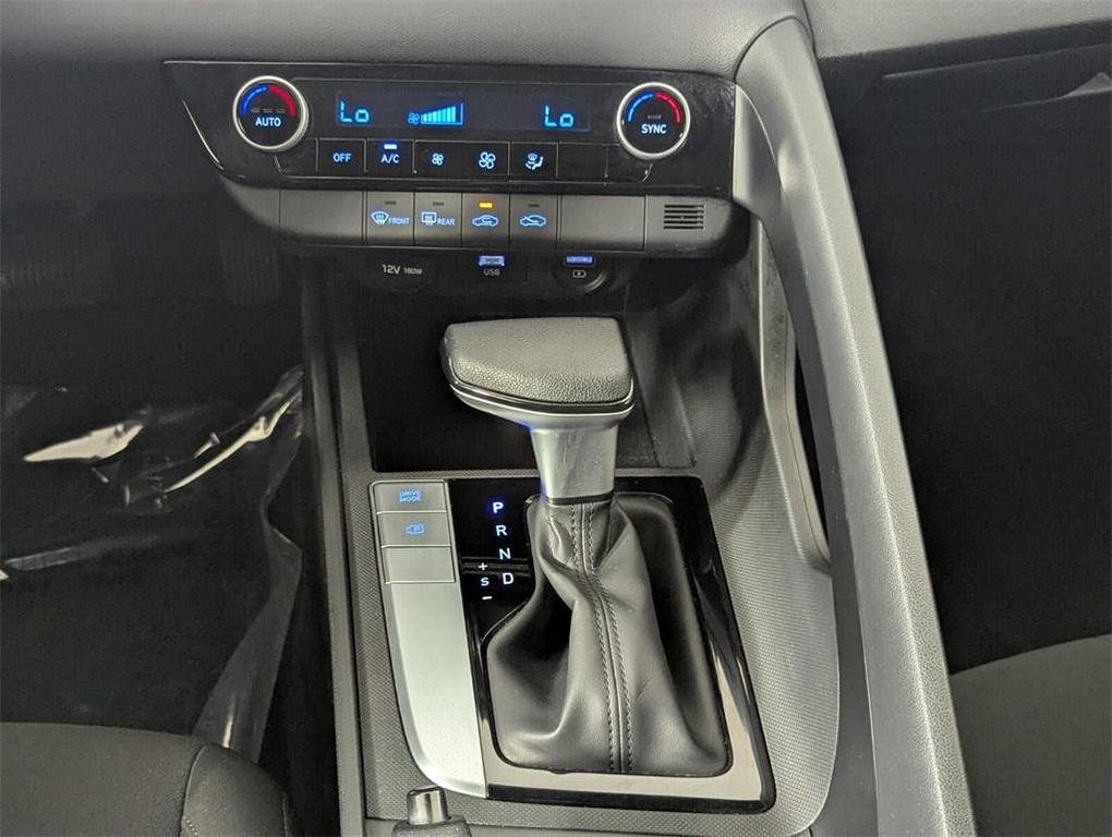 used 2021 Hyundai Elantra car, priced at $14,995