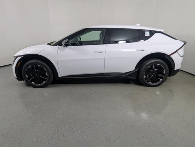 new 2025 Kia EV6 car, priced at $49,030