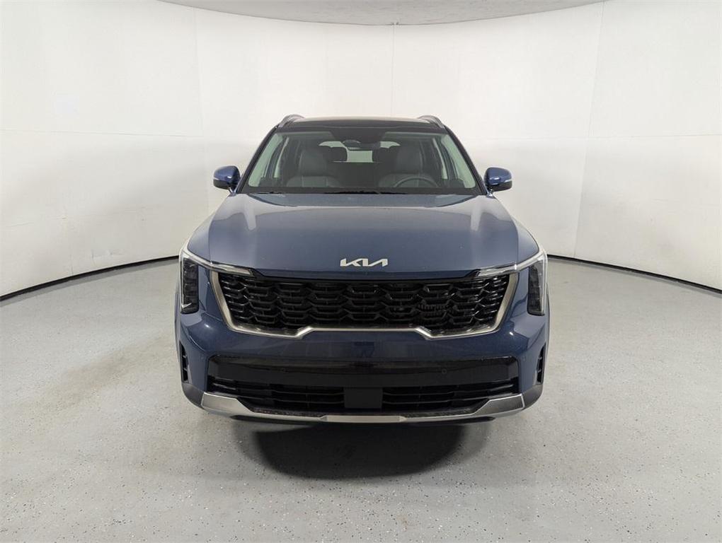 new 2025 Kia Sorento car, priced at $38,944