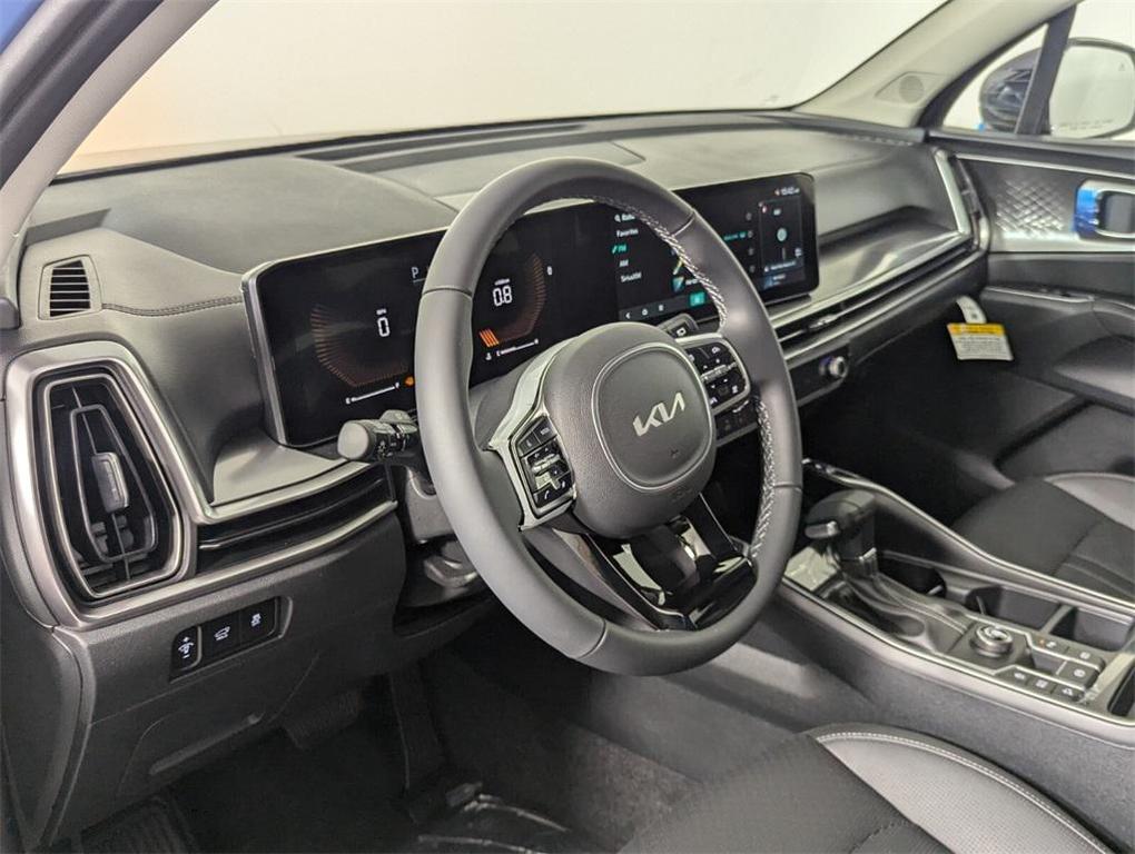 new 2025 Kia Sorento car, priced at $38,944