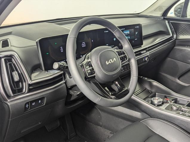 new 2025 Kia Sorento Hybrid car, priced at $43,740