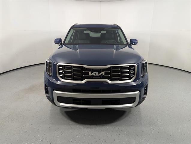 new 2025 Kia Telluride car, priced at $41,555