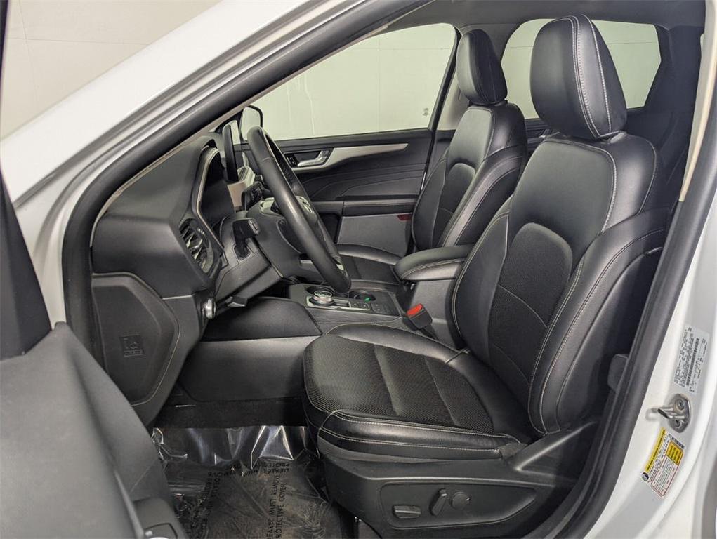 used 2022 Ford Escape car, priced at $12,995