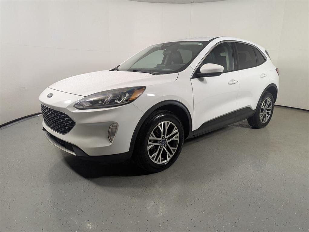 used 2022 Ford Escape car, priced at $12,995