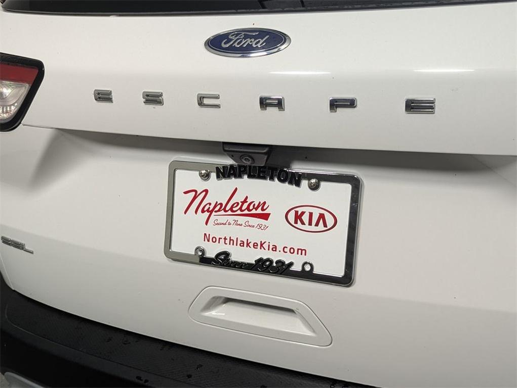 used 2022 Ford Escape car, priced at $12,995