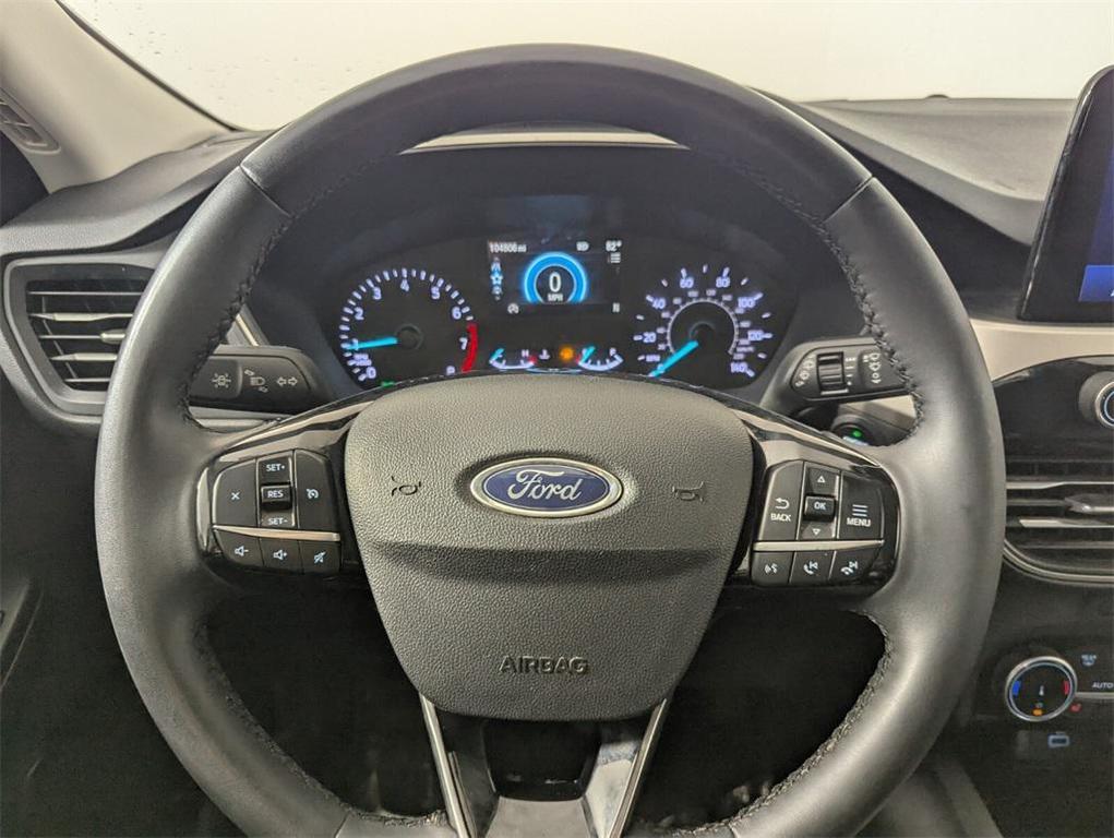 used 2022 Ford Escape car, priced at $12,995