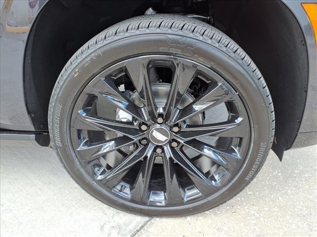 new 2026 Cadillac Escalade ESV car, priced at $135,070