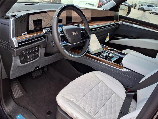 new 2026 Cadillac Escalade ESV car, priced at $135,070