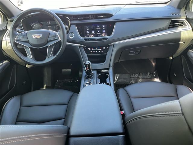 used 2021 Cadillac XT5 car, priced at $26,990