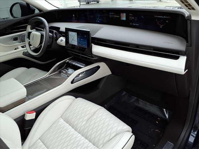 used 2024 Lincoln Nautilus car, priced at $63,975