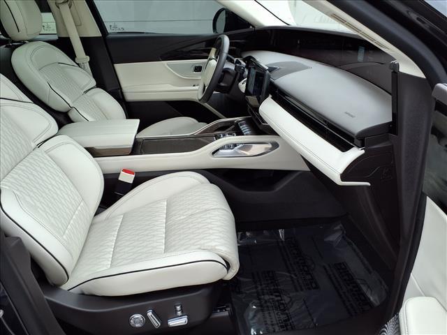 used 2024 Lincoln Nautilus car, priced at $63,975