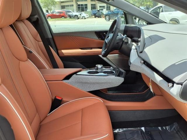 new 2025 Cadillac OPTIQ car, priced at $58,190