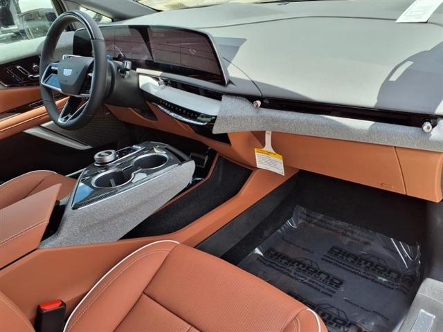 new 2025 Cadillac OPTIQ car, priced at $58,190