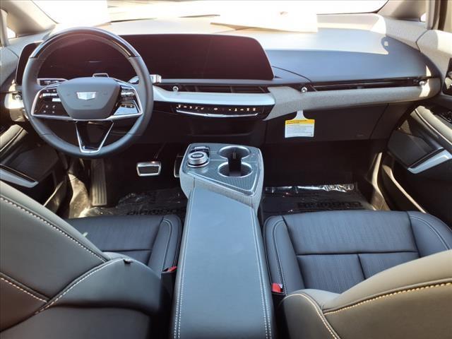new 2025 Cadillac OPTIQ car, priced at $57,090