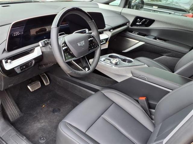 new 2025 Cadillac OPTIQ car, priced at $55,015