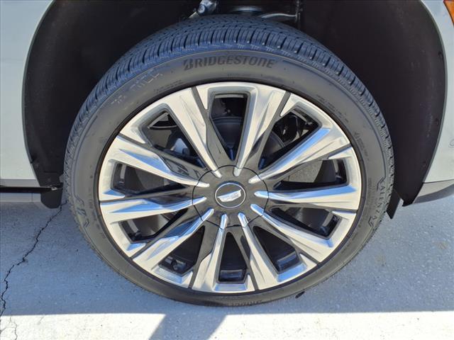 new 2025 Cadillac Escalade ESV car, priced at $113,919