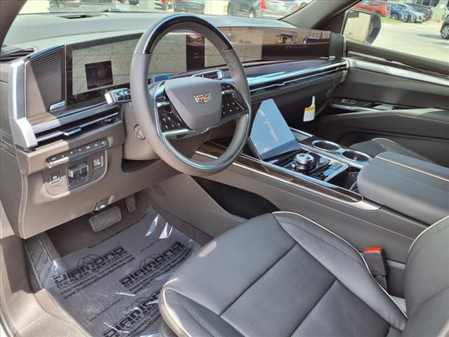 new 2025 Cadillac Escalade ESV car, priced at $113,919