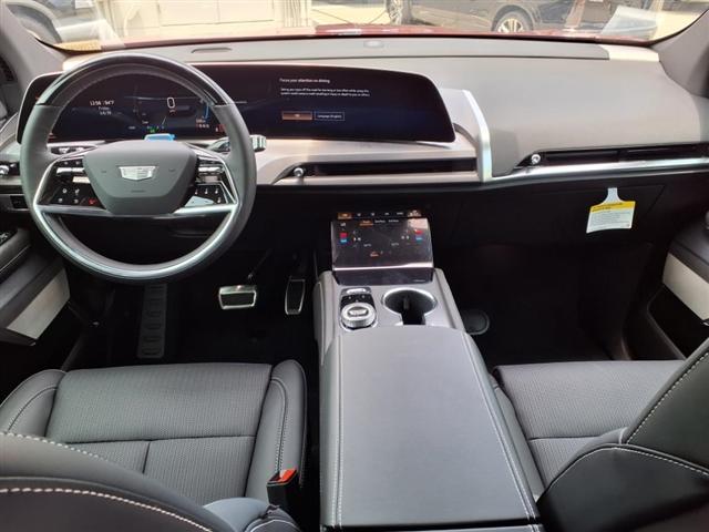 new 2026 Cadillac VISTIQ car, priced at $78,790