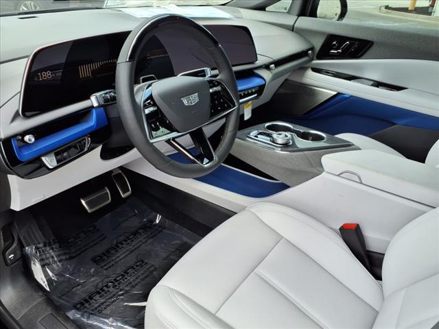 new 2025 Cadillac OPTIQ car, priced at $54,990