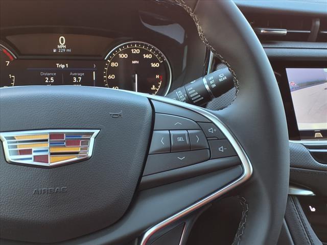 new 2025 Cadillac XT5 car, priced at $48,315