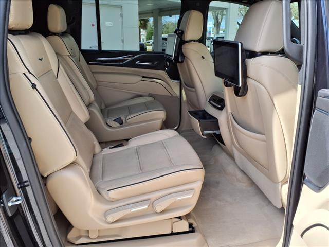 used 2023 Cadillac Escalade ESV car, priced at $75,899