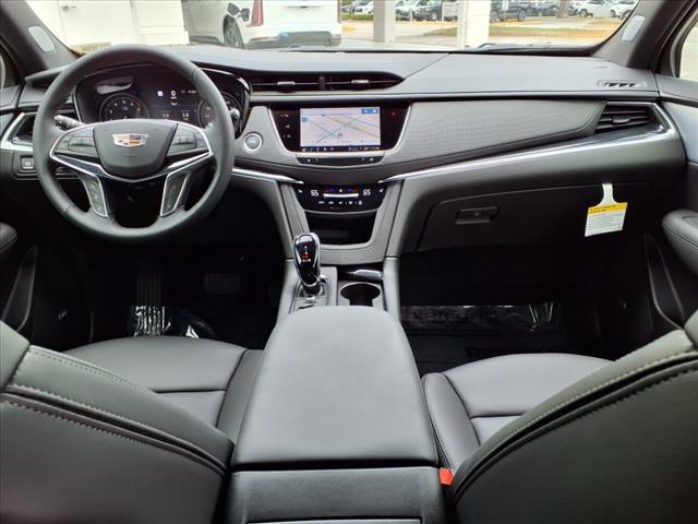 new 2025 Cadillac XT5 car, priced at $54,265