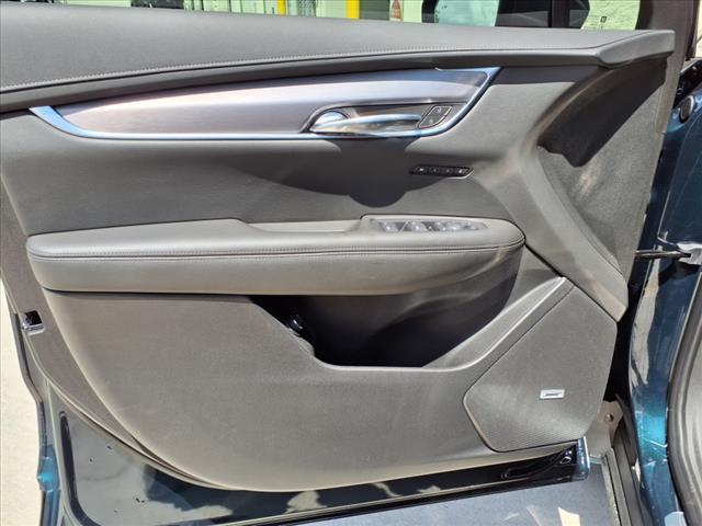 new 2025 Cadillac XT6 car, priced at $51,315