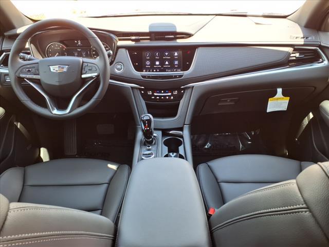 new 2025 Cadillac XT6 car, priced at $51,315