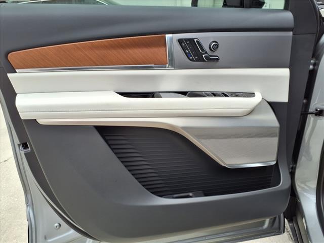 new 2026 Cadillac VISTIQ car, priced at $79,090
