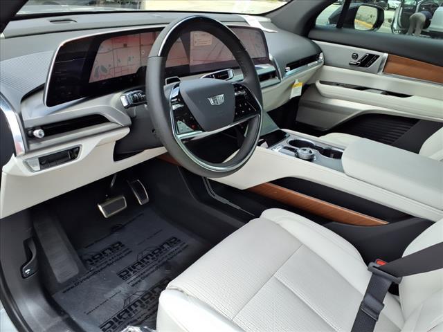 new 2026 Cadillac VISTIQ car, priced at $79,090