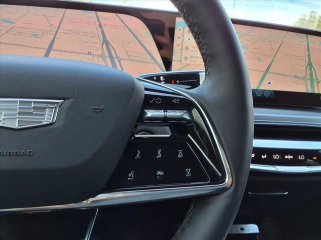 new 2025 Cadillac LYRIQ car, priced at $60,590
