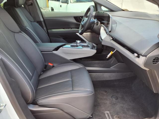 new 2025 Cadillac OPTIQ car, priced at $55,595