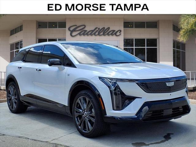 new 2025 Cadillac OPTIQ car, priced at $55,595