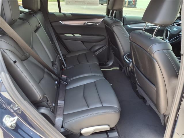 new 2025 Cadillac XT6 car, priced at $51,315