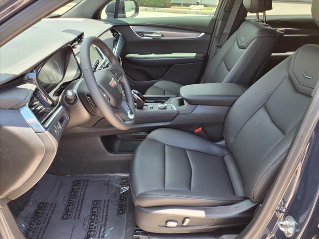 new 2025 Cadillac XT6 car, priced at $51,315