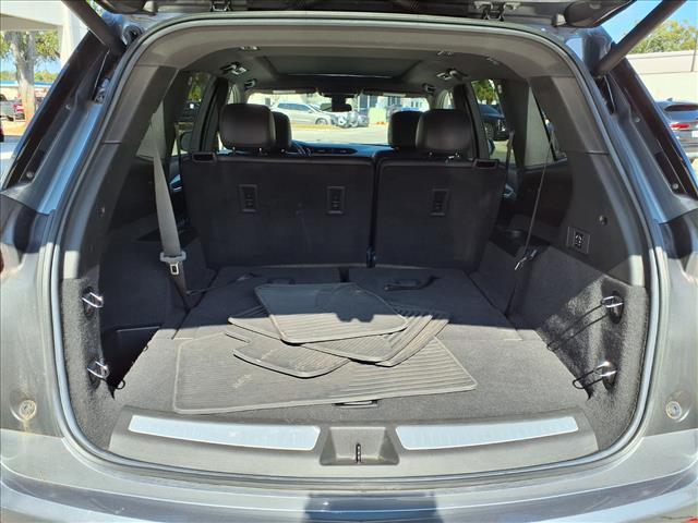 used 2022 Cadillac XT6 car, priced at $27,134