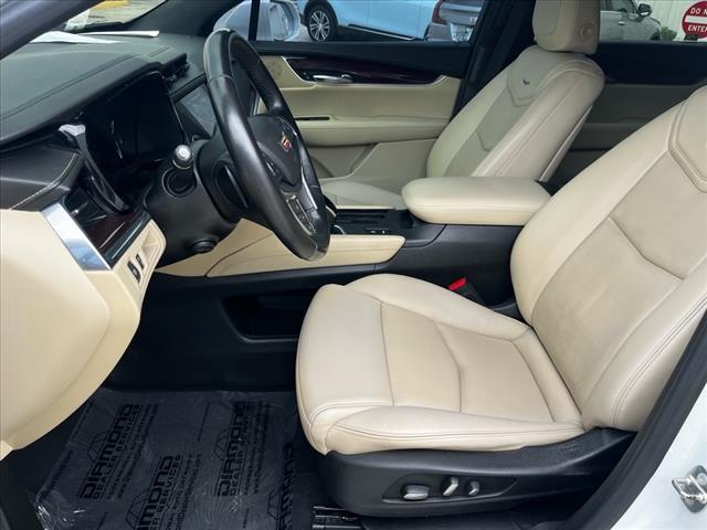 used 2018 Cadillac XT5 car, priced at $16,986