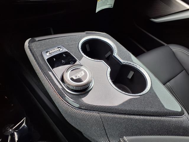 new 2025 Cadillac OPTIQ car, priced at $56,215