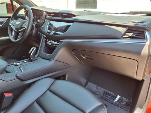 used 2021 Cadillac XT5 car, priced at $25,998