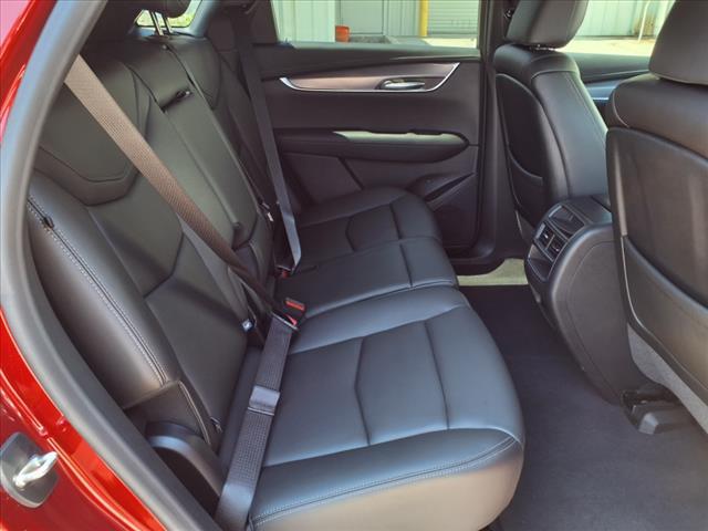 used 2021 Cadillac XT5 car, priced at $25,998