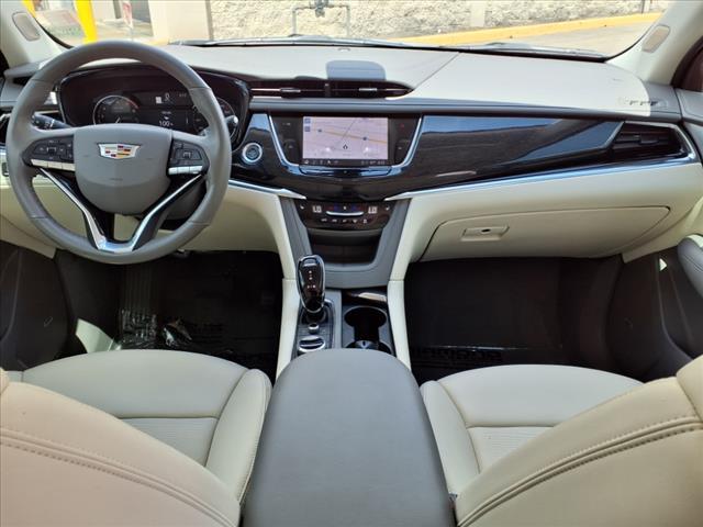 used 2021 Cadillac XT6 car, priced at $33,989