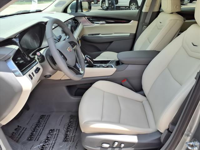 new 2025 Cadillac XT6 car, priced at $60,540