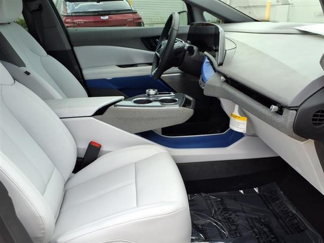 new 2025 Cadillac OPTIQ car, priced at $55,615