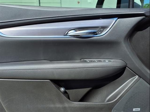 new 2025 Cadillac XT5 car, priced at $48,915