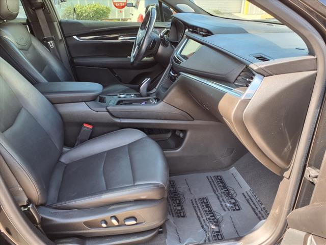 used 2021 Cadillac XT5 car, priced at $26,077