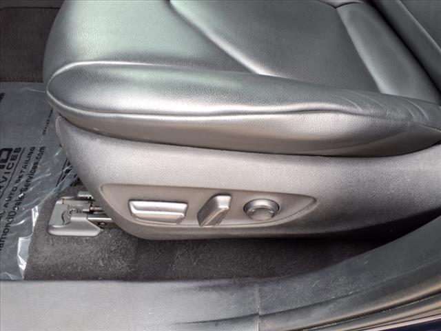used 2021 Toyota Highlander Hybrid car, priced at $31,299