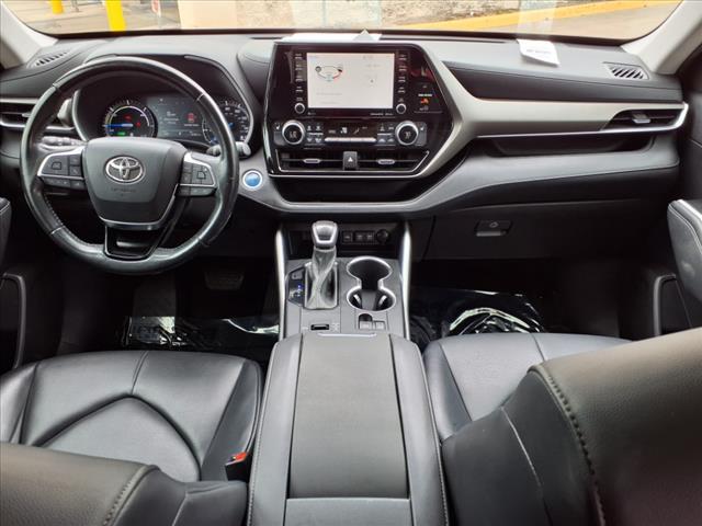 used 2021 Toyota Highlander Hybrid car, priced at $31,299