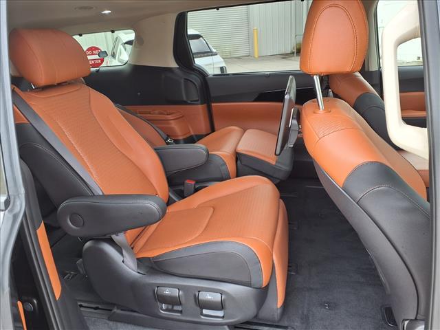 used 2024 Kia Carnival car, priced at $40,821