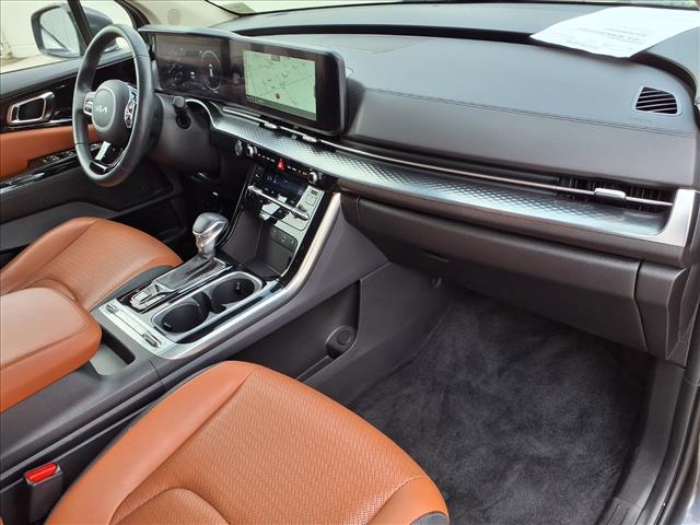 used 2024 Kia Carnival car, priced at $40,821