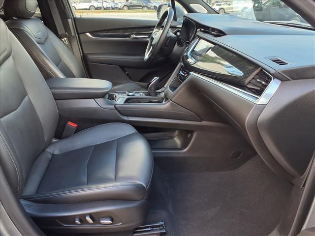used 2022 Cadillac XT6 car, priced at $37,001